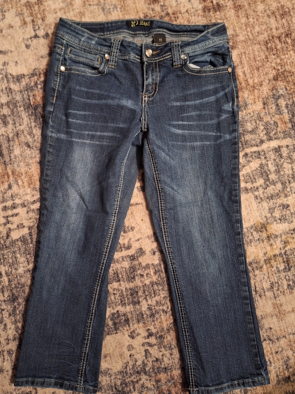 ZCO Women's Capri Jean.  Sz 11.